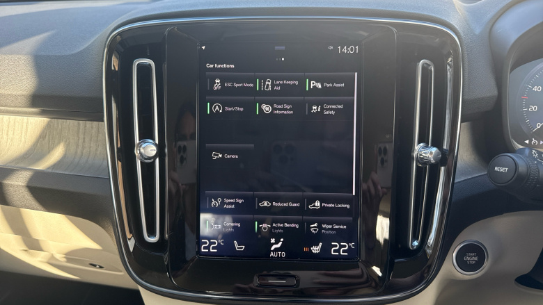 Volvo Xc40 1.5 T3 [163] Inscription Pro 5dr Geartronic Petrol Estate